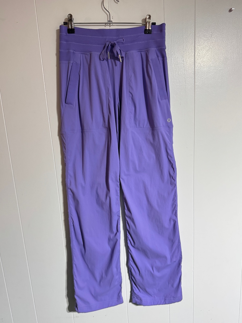 LuLulemon Women’s Dance Studio Pants Lavender Mid-Rise Size 4 Casual Pants